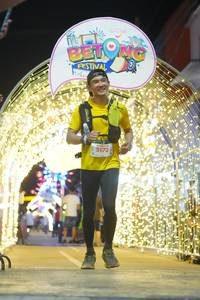 BIB: 5173
                            <button type="button" onclick="openModal(21830230)" class="btn btn-primary btn-sm float-right btn-popup" data-toggle="modal" data-target=".modal-high-quality">
                        <i class="fas fa-shopping-cart"></i> Add to Cart
                    </button>
                                            <button type="button" onclick="isThisMe(21830230, true)" class="btn btn-success btn-sm float-right btn-popup btn-isme hidden" data-toggle="tooltip" data-placement="bottom" title="นี่คือรูปของคุณใช่ไหม คลิกที่นี่เพื่อเอาเข้าอัลบั้ม">
                        <i class="fas fa-plus"></i> Add to album
                    </button>
                    <button type="button" onclick="isThisMe(21830230, false)" class="btn btn-warning btn-sm float-right btn-popup btn-isnotme hidden">
                        <i class="fas fa-ban"></i> Remove from album
                    </button>